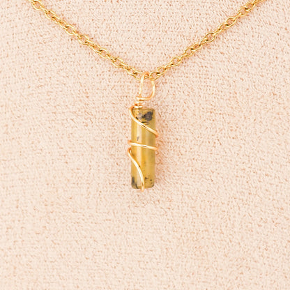 NATURA PENDENTIF – Pilier de Jade ‘Fleur de Prunier’ | Harmonie & Énergie