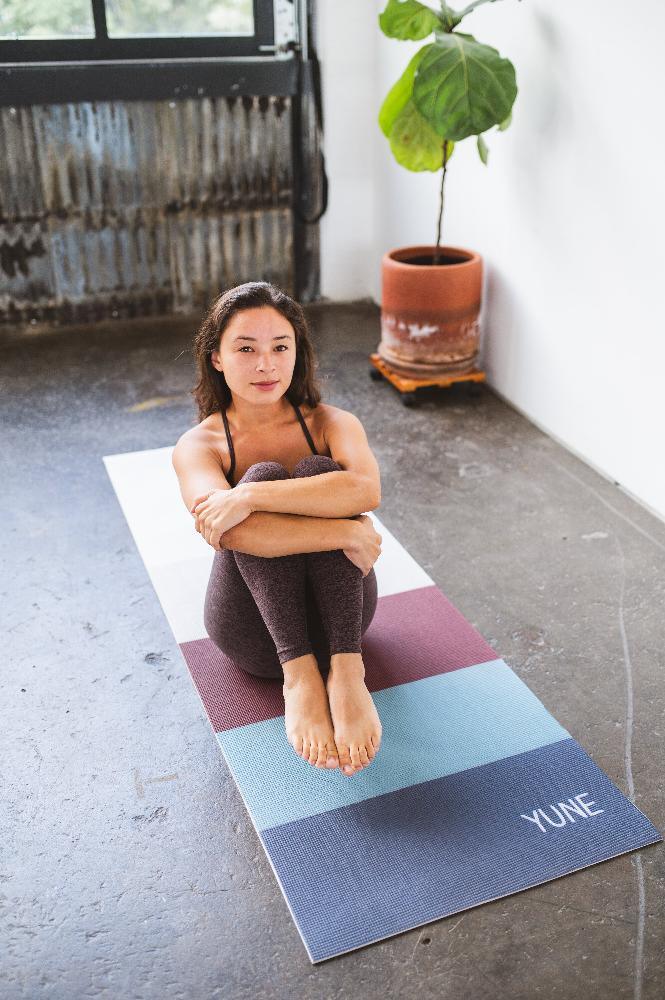 YUNE FLOW MAT – Tapis de yoga 6 mm antidérapant & éco-responsable
